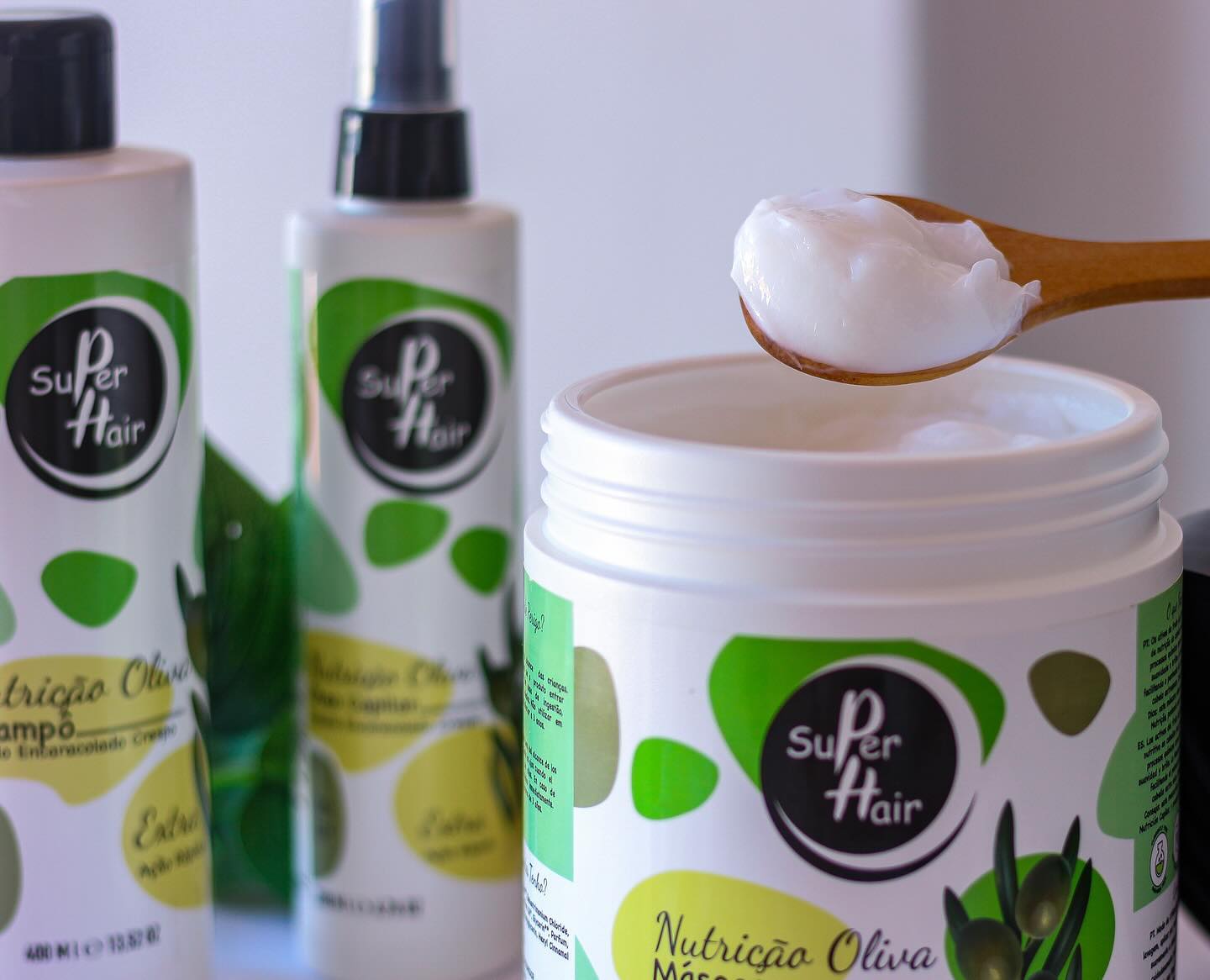 SUPER HAIR - Máscara Nutrição Oliva Caracóis Crespos 1000gr