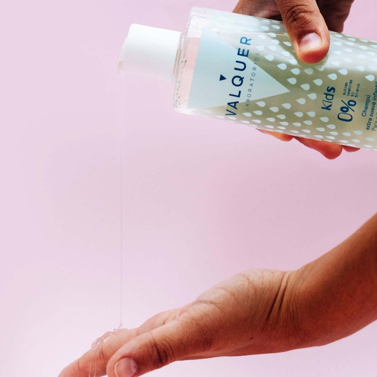 VALQUER - Shampoo 0% Infantil Extra Suave 400ml