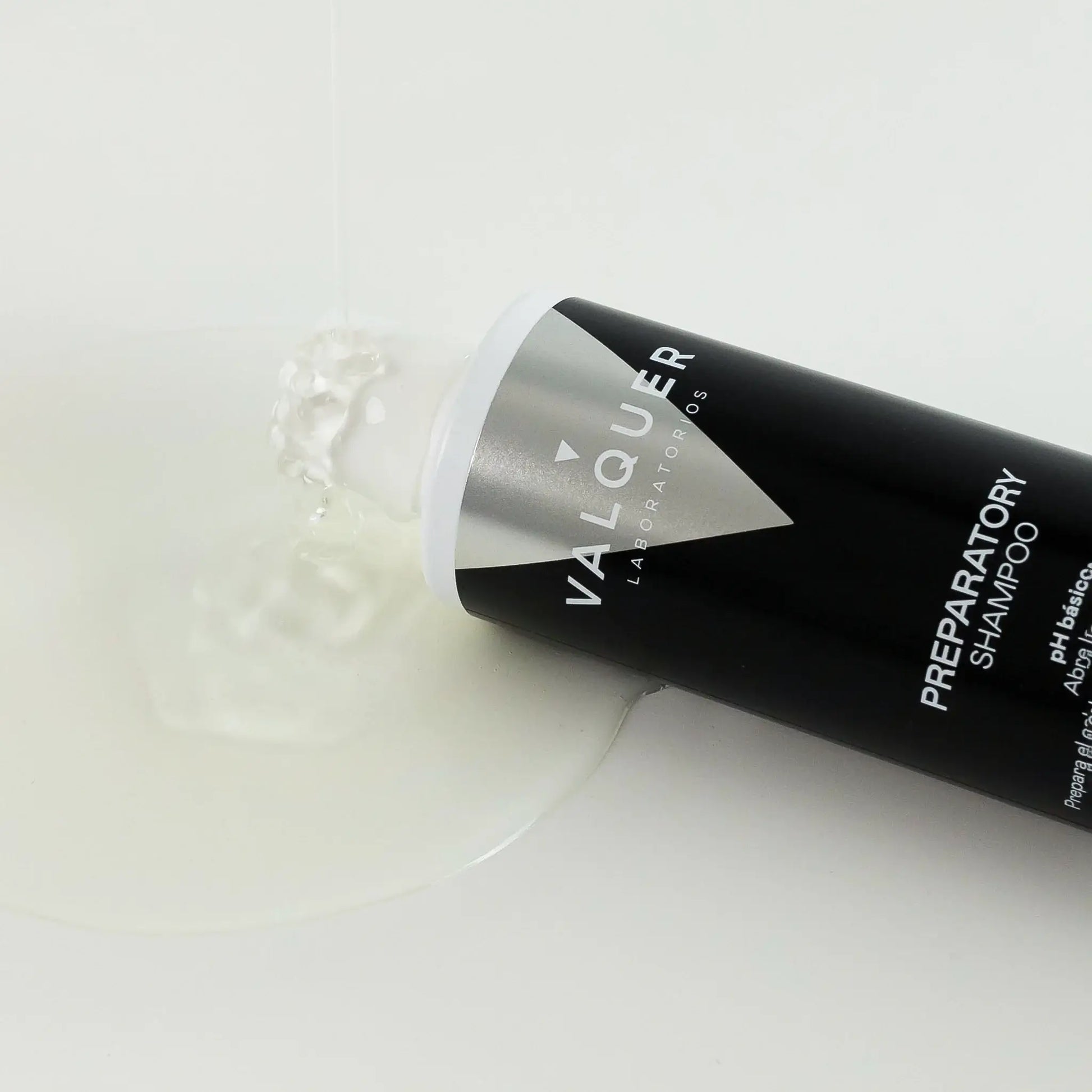 VALQUER - Shampoo Preparador Tratamentos, limpa e abre as cuticulas, 300ml